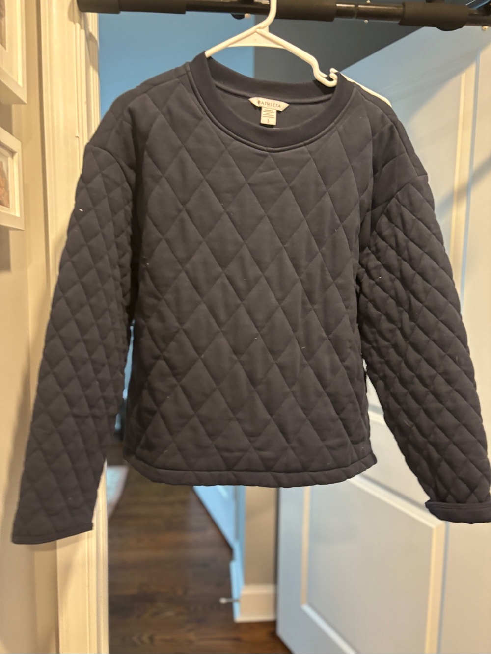 Athleta Quilted Navy Crewneck Sweatshirt